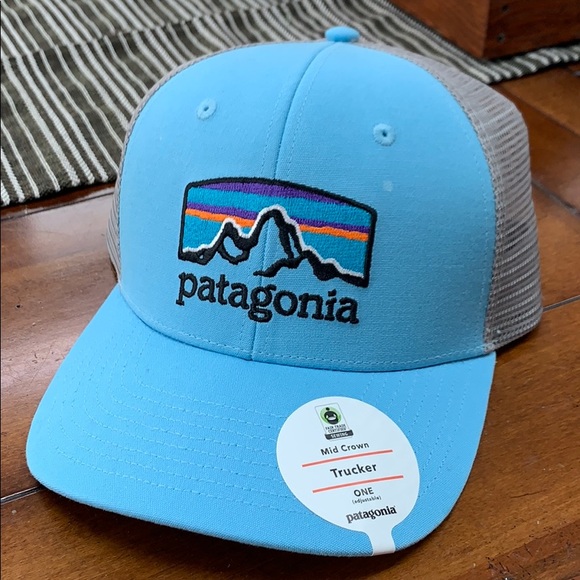 Patagonia Accessories - Patagonia Fitz Roy Horizons Blue Trucker Hat